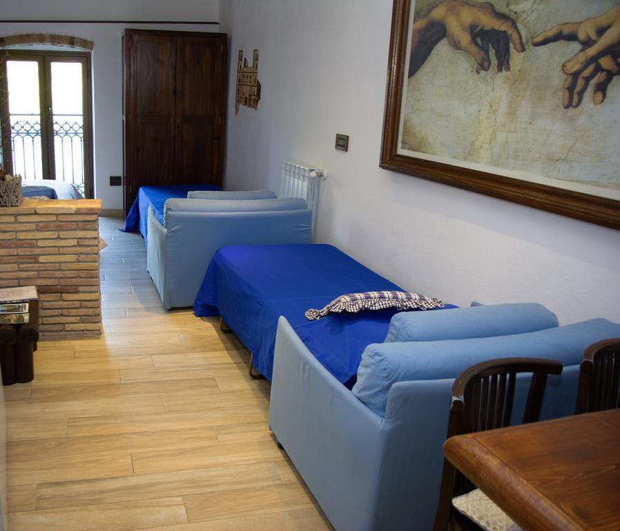 Il Nido Di Rondine Bed & Breakfast Dolceacqua Ngoại thất bức ảnh